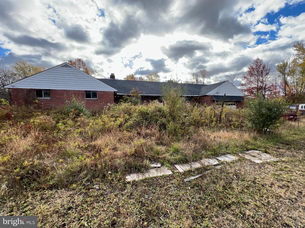 Photo of 820 Green Street, HILLTOWN TWP, PA 18944 (MLS # PABU2108734)