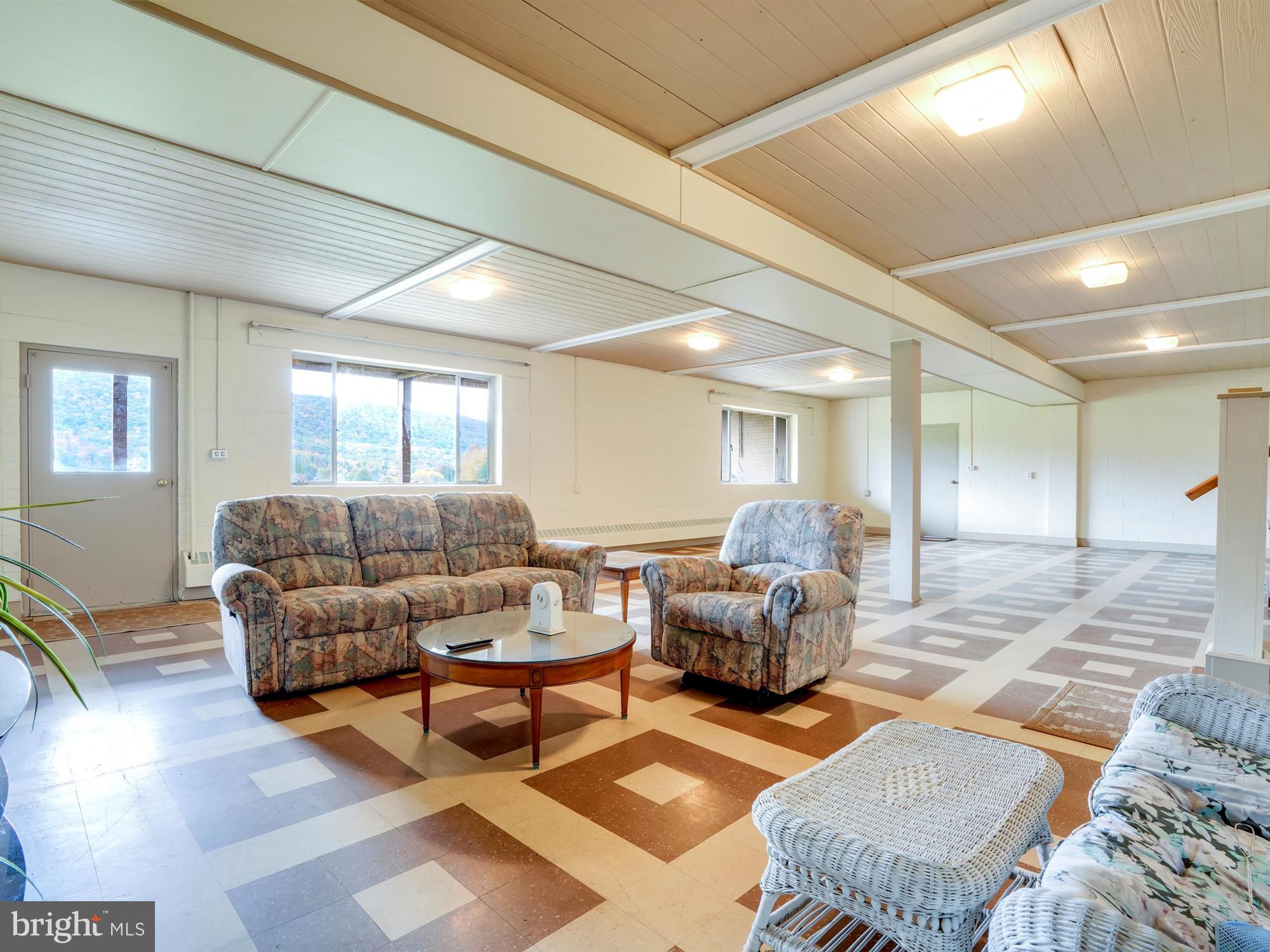 VALLEY VIEW - Residential