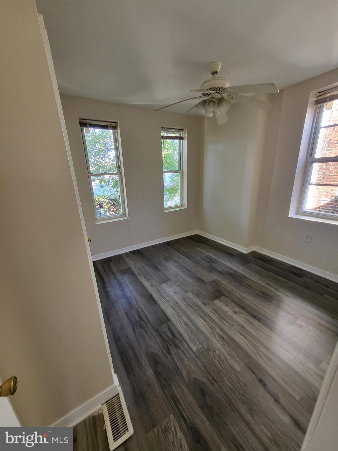 COBBS CREEK - Residential