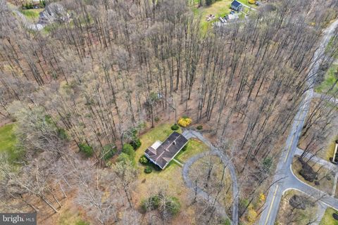 2201 KNOX AVENUE REISTERSTOWN MD 21136