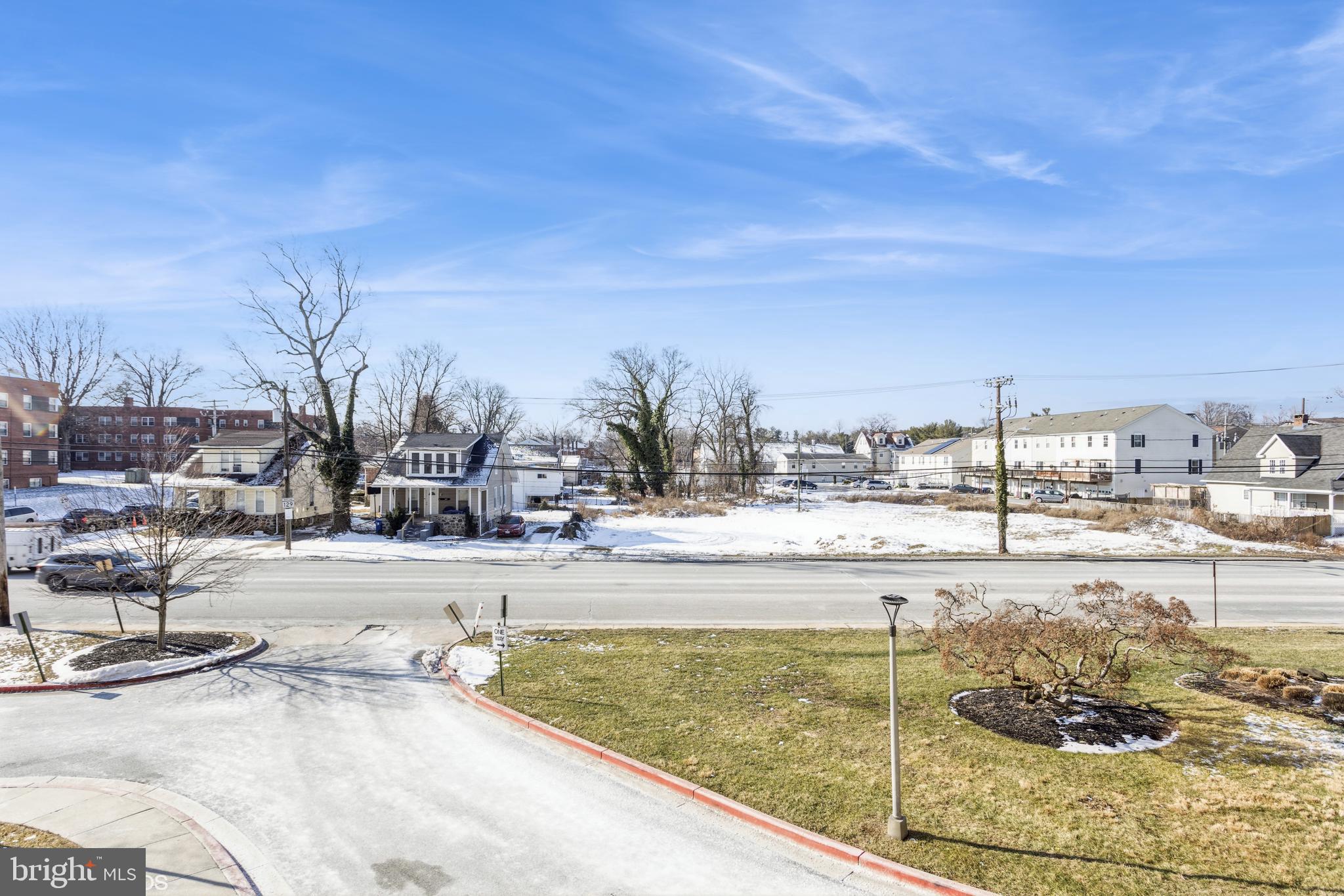 PARK TOWERS WEST - Residential