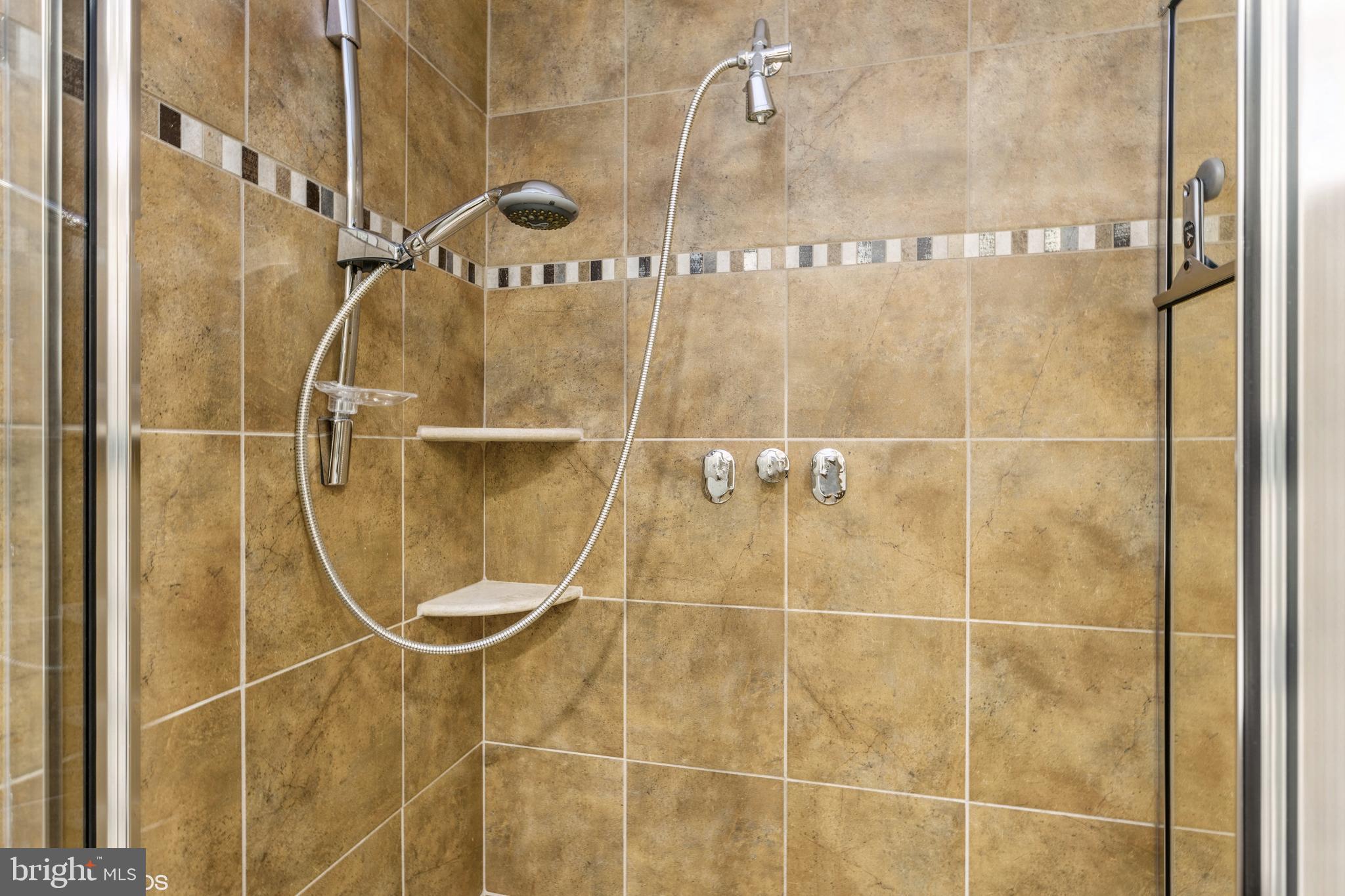 PARK TOWERS WEST - Residential