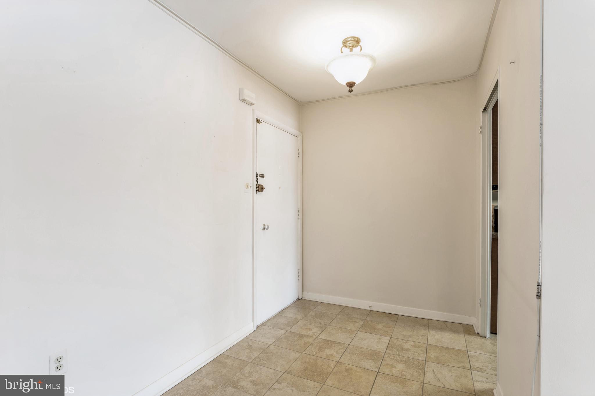 PARK TOWERS WEST - Residential