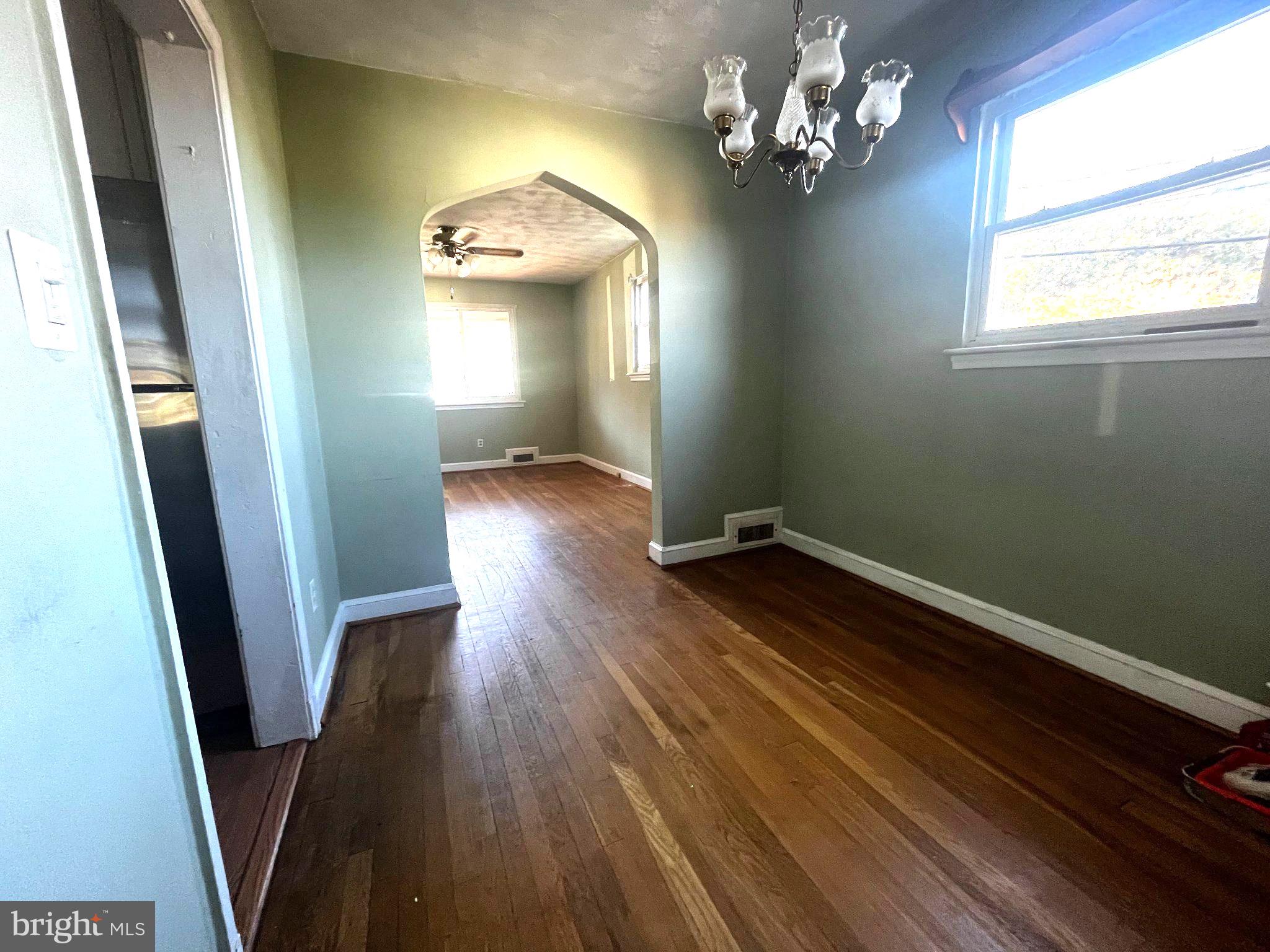 200 LYNHAVEN DRIVE