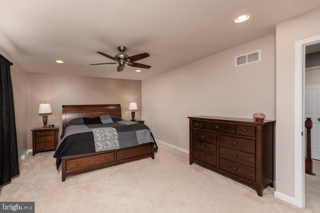 FLORIN HILL - Residential