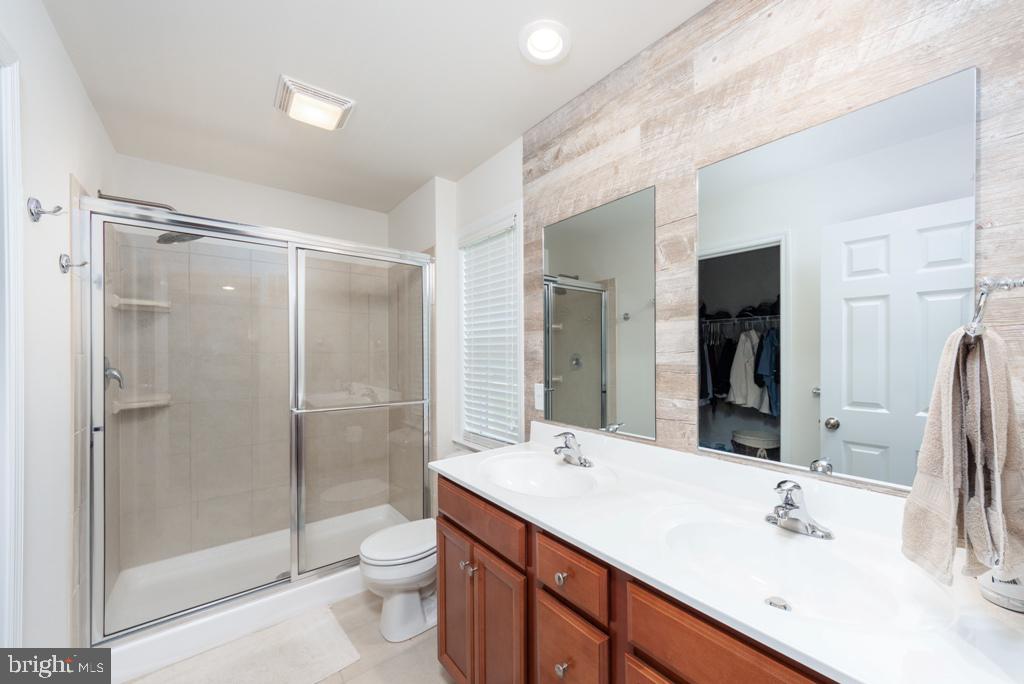 FLORIN HILL - Residential