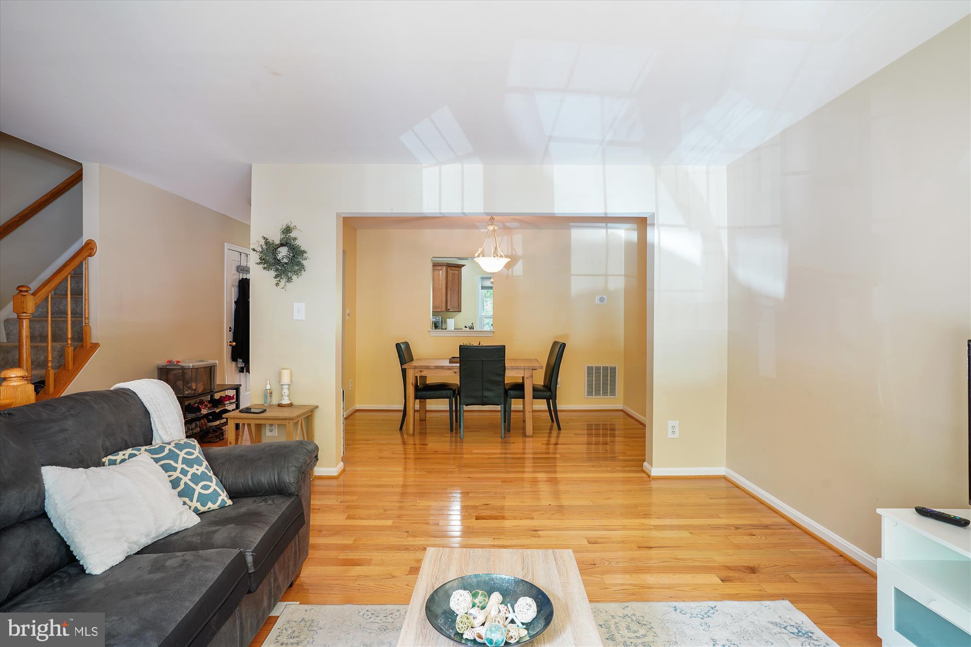 LANDSDOWNE - Residential Lease