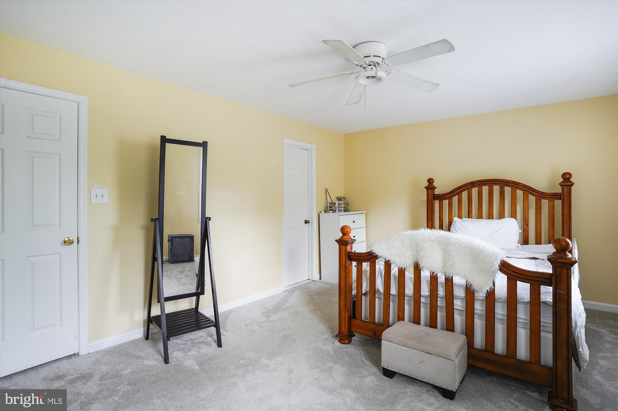 LANDSDOWNE - Residential Lease