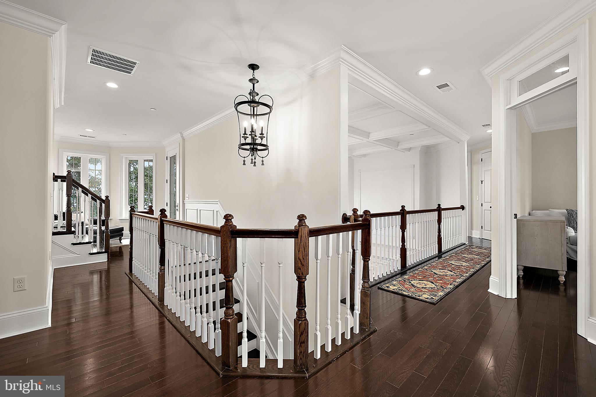 GLEN RIDDLE - Residential