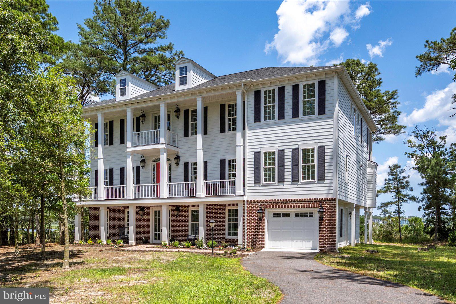 10313 THIRTY KNOTS LANE