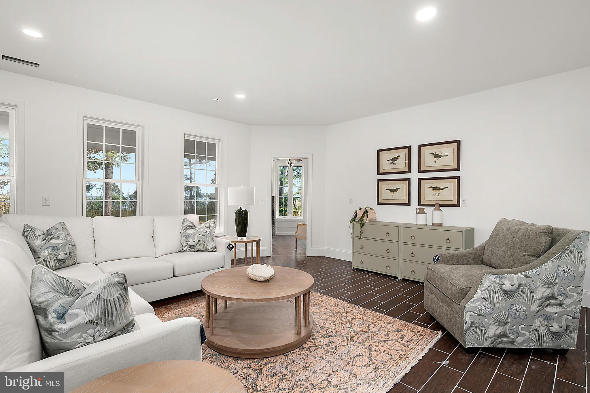 GLEN RIDDLE - Residential