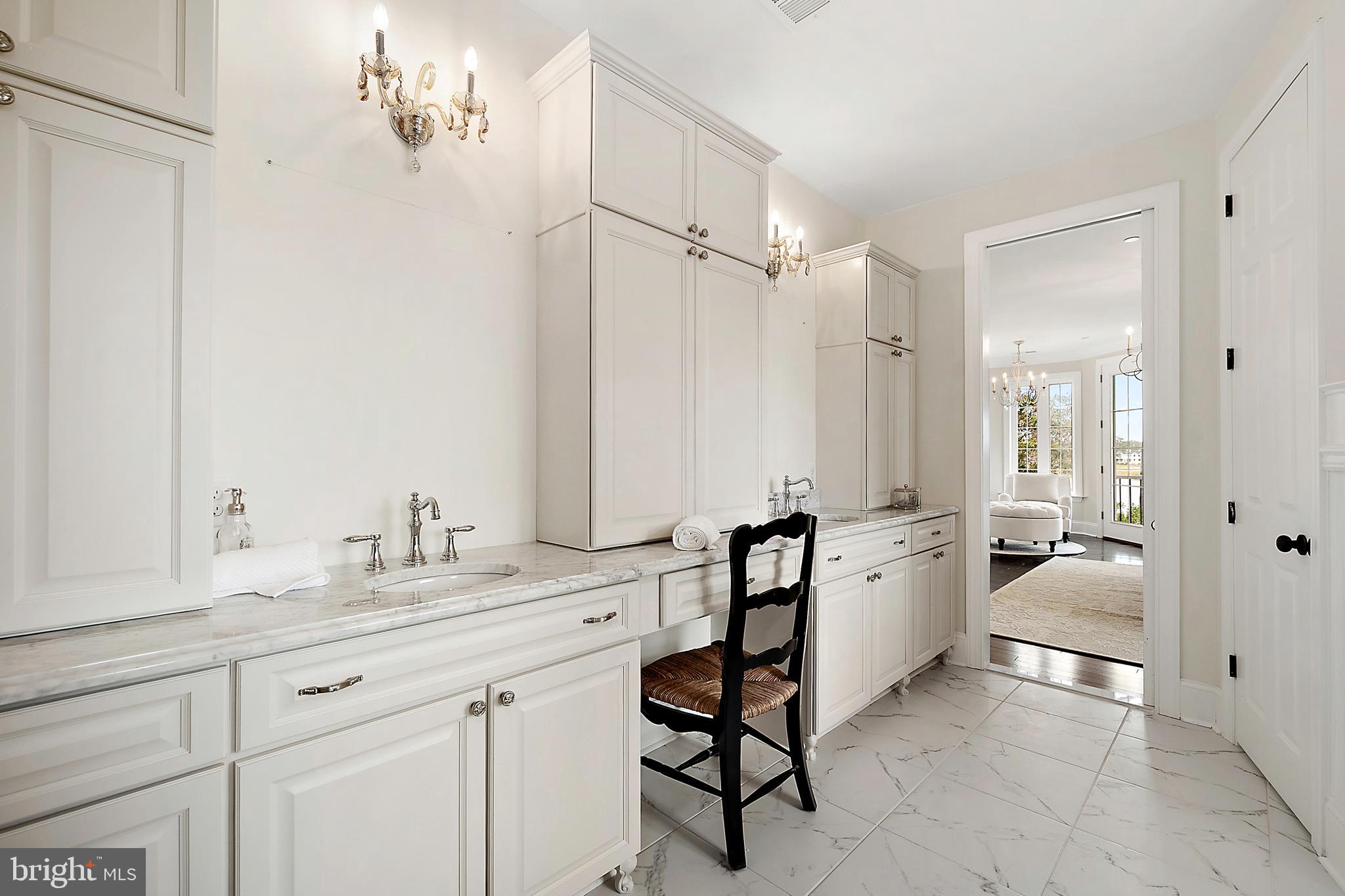 GLEN RIDDLE - Residential