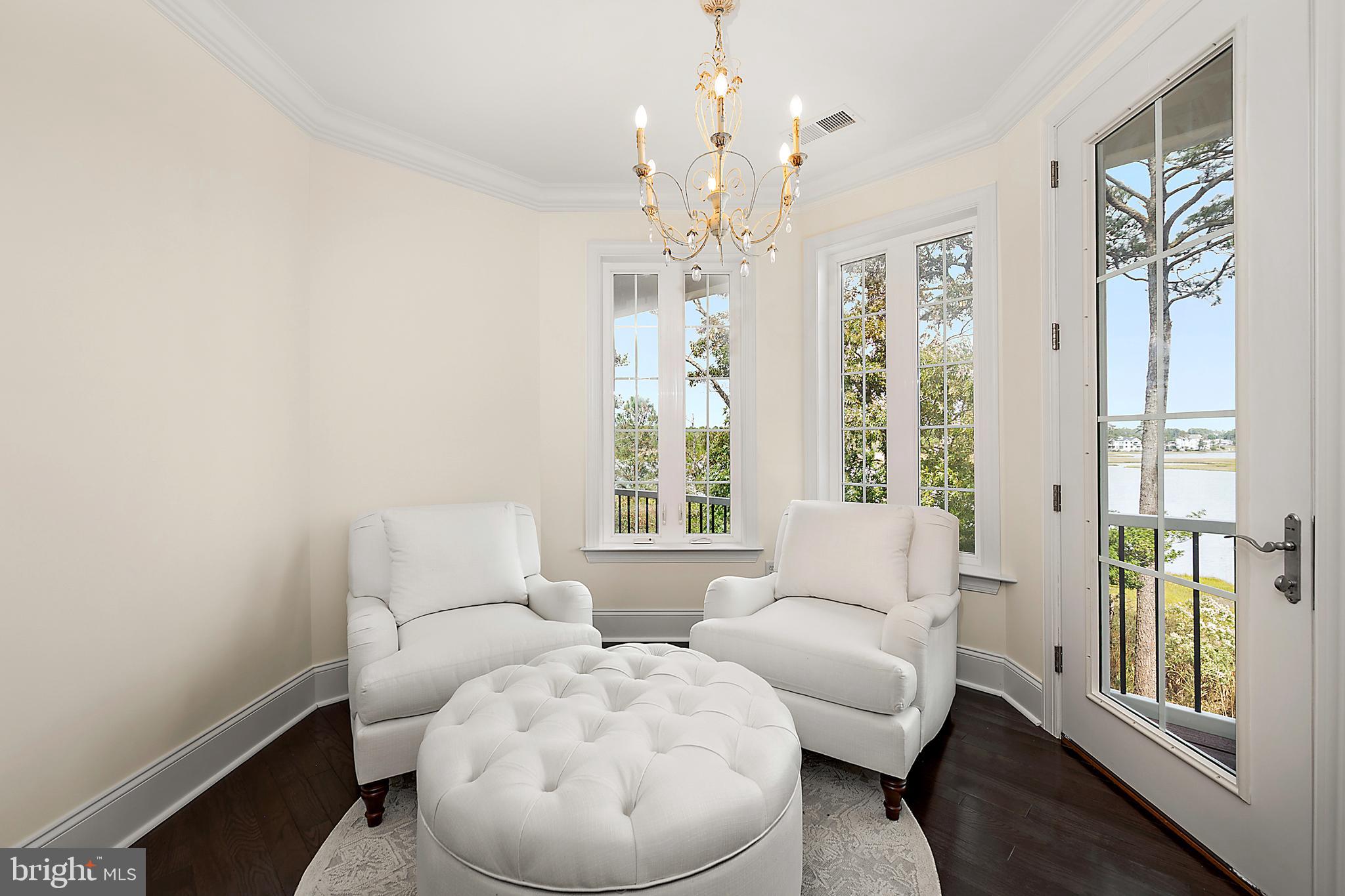 GLEN RIDDLE - Residential