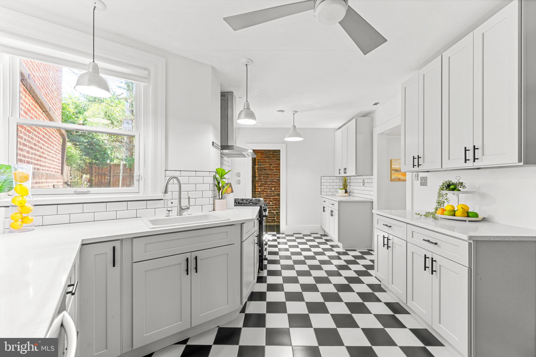 GUILFORD - Residential