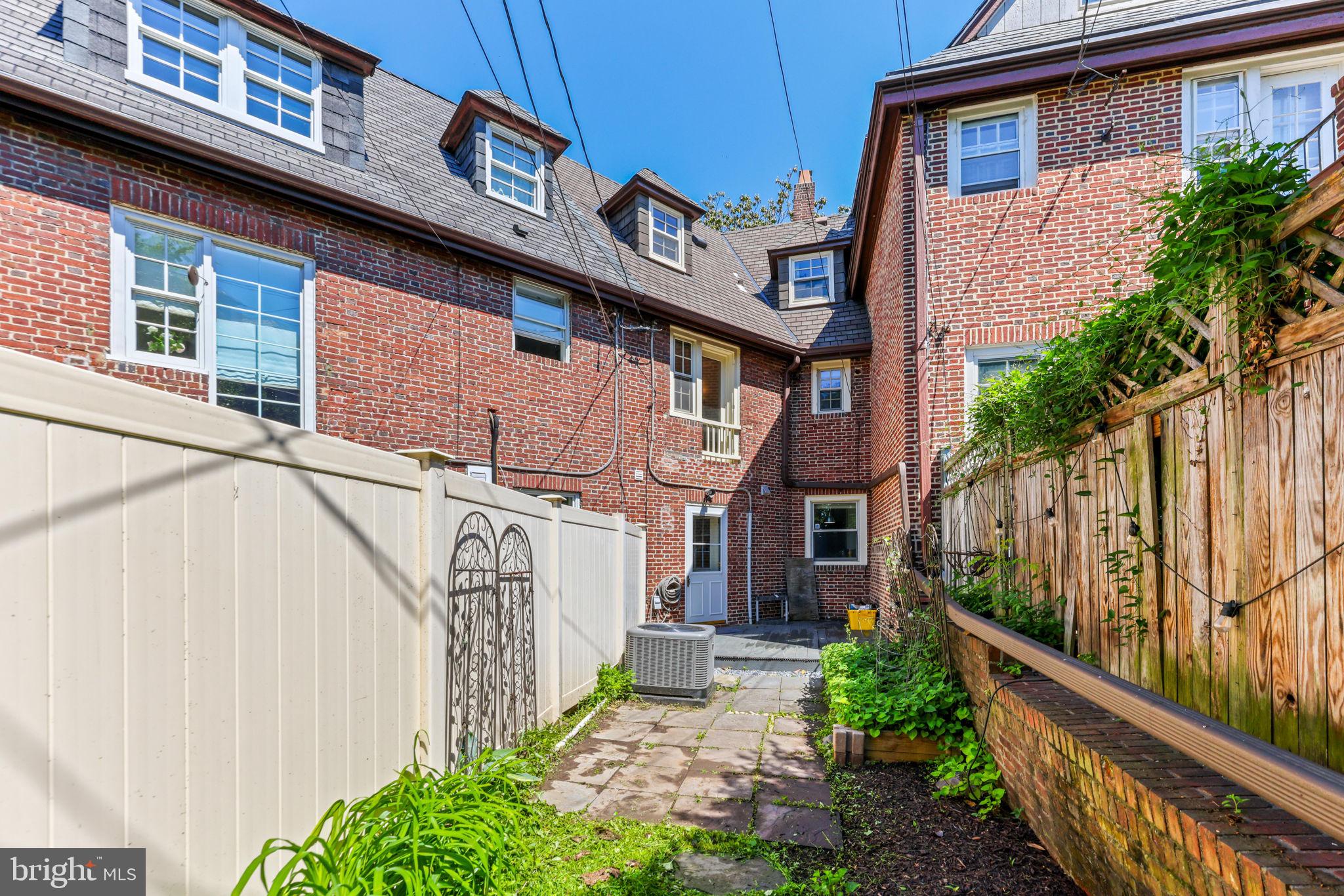 GUILFORD - Residential