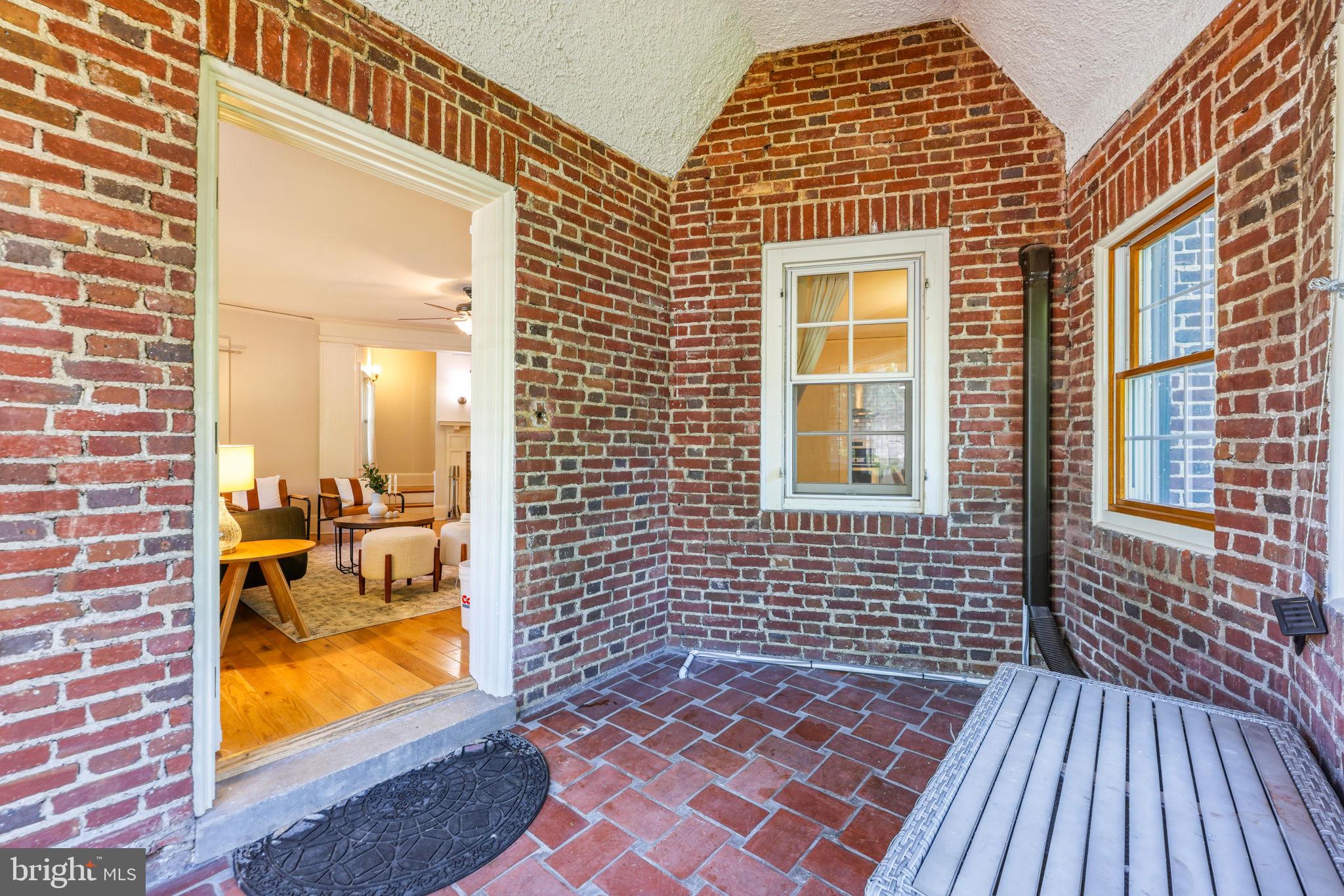 GUILFORD - Residential
