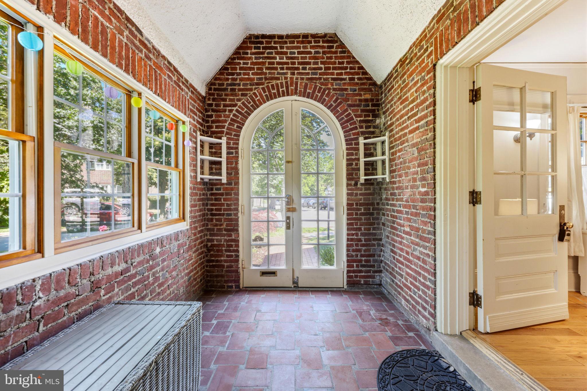 GUILFORD - Residential
