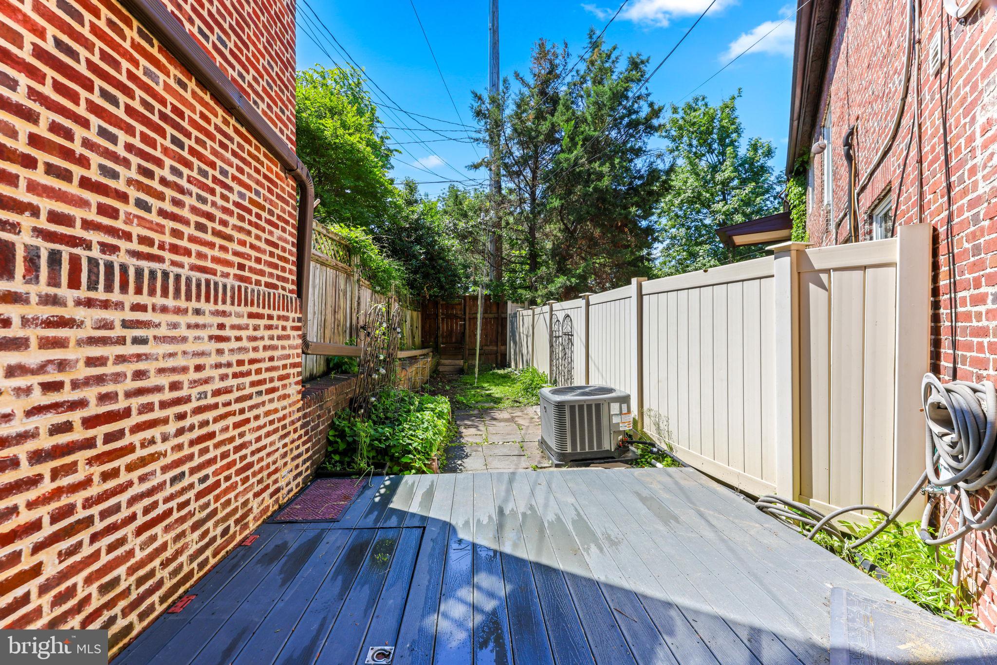 GUILFORD - Residential