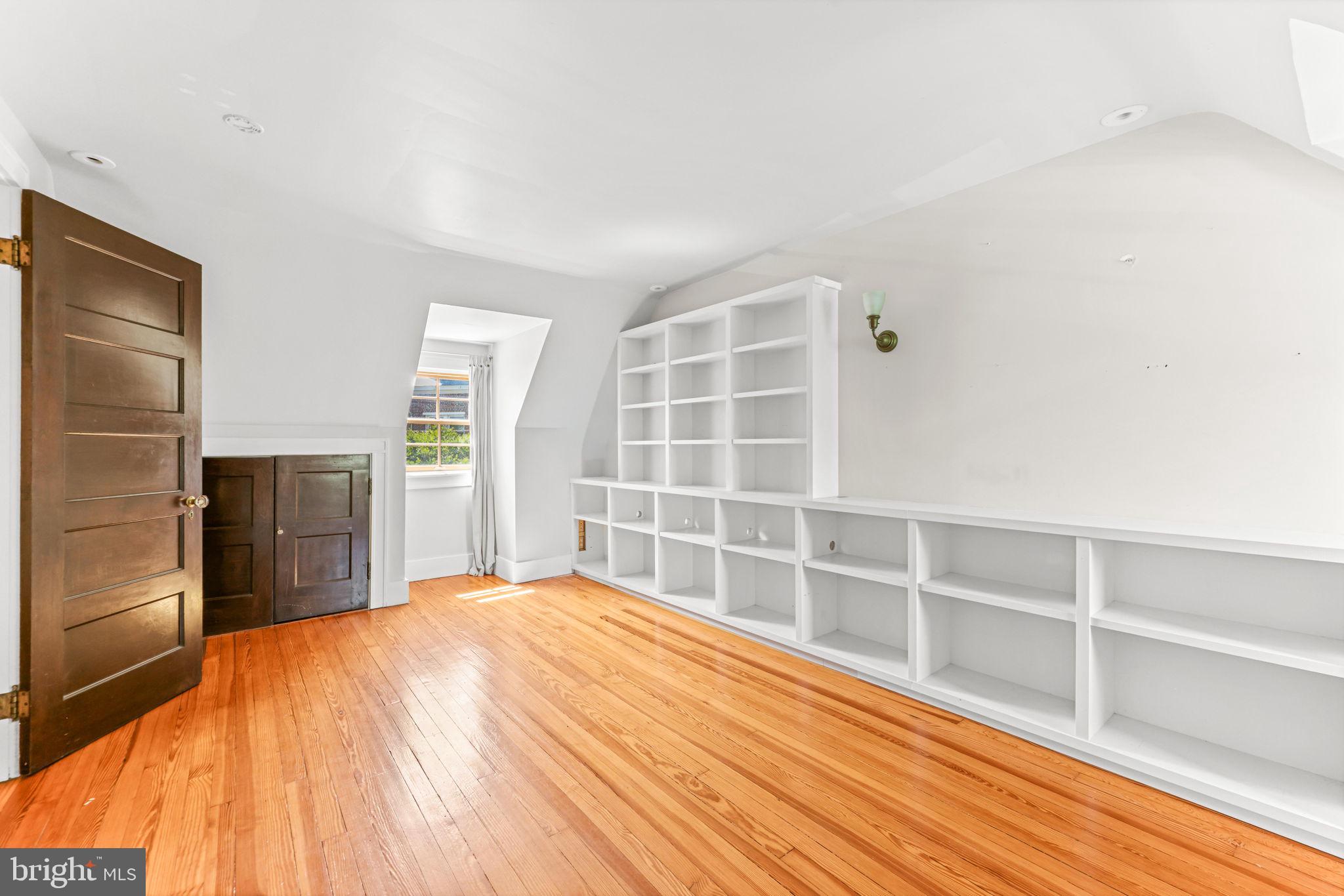 GUILFORD - Residential
