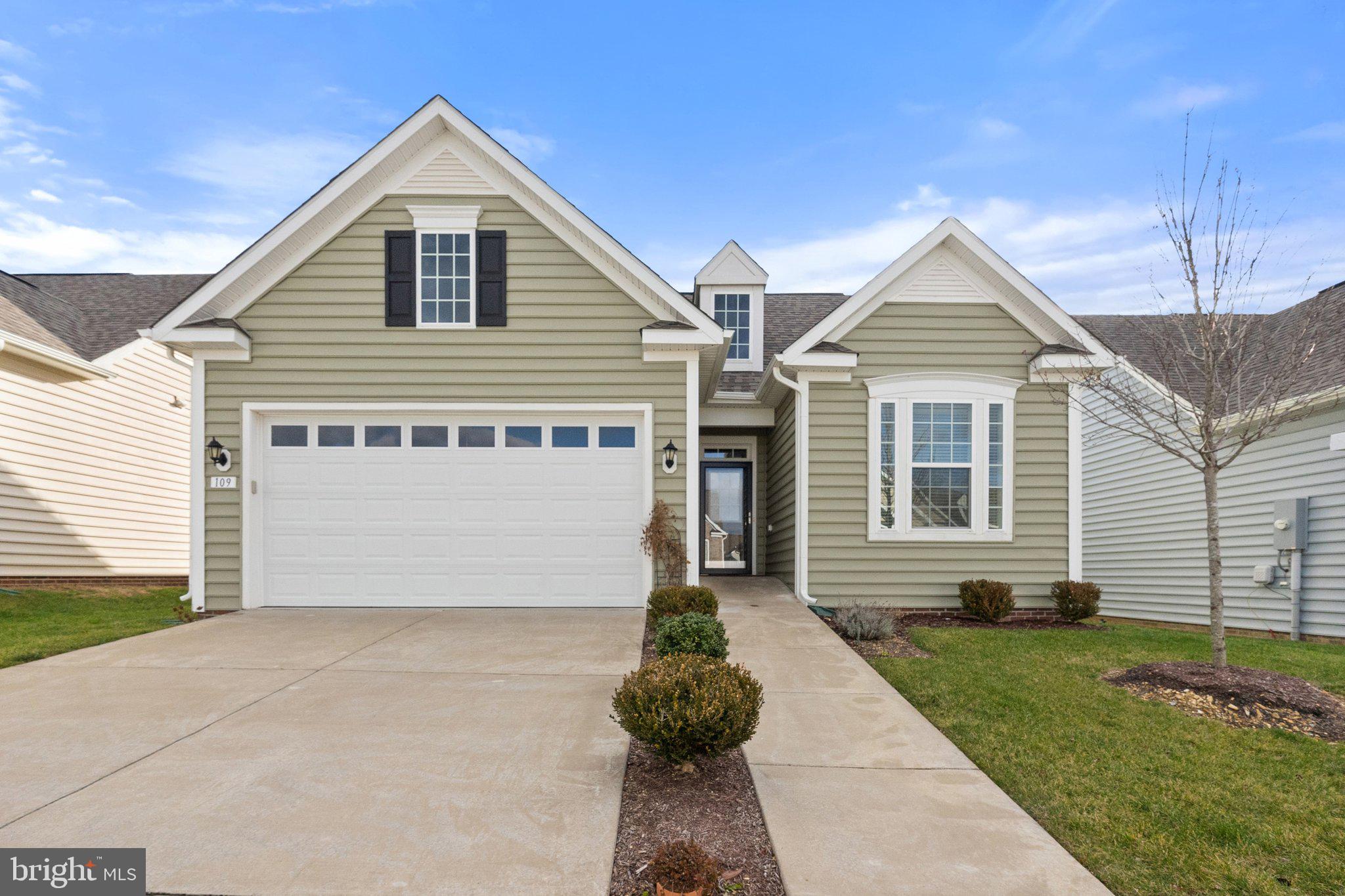 CEDAR MEADOWS - Residential