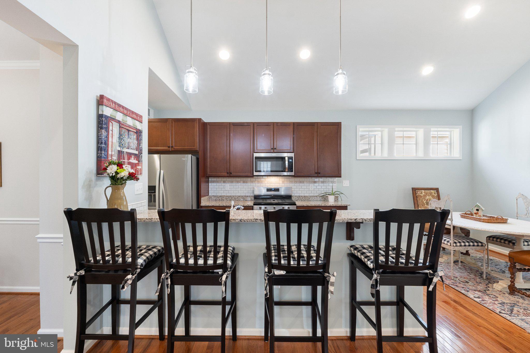 CEDAR MEADOWS - Residential