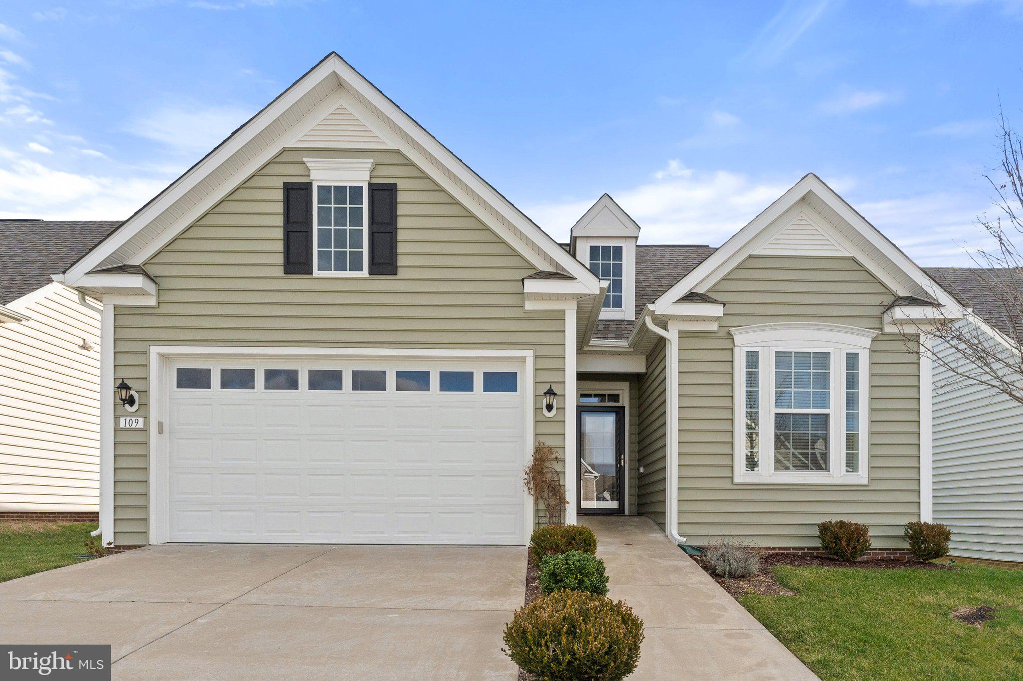 CEDAR MEADOWS - Residential