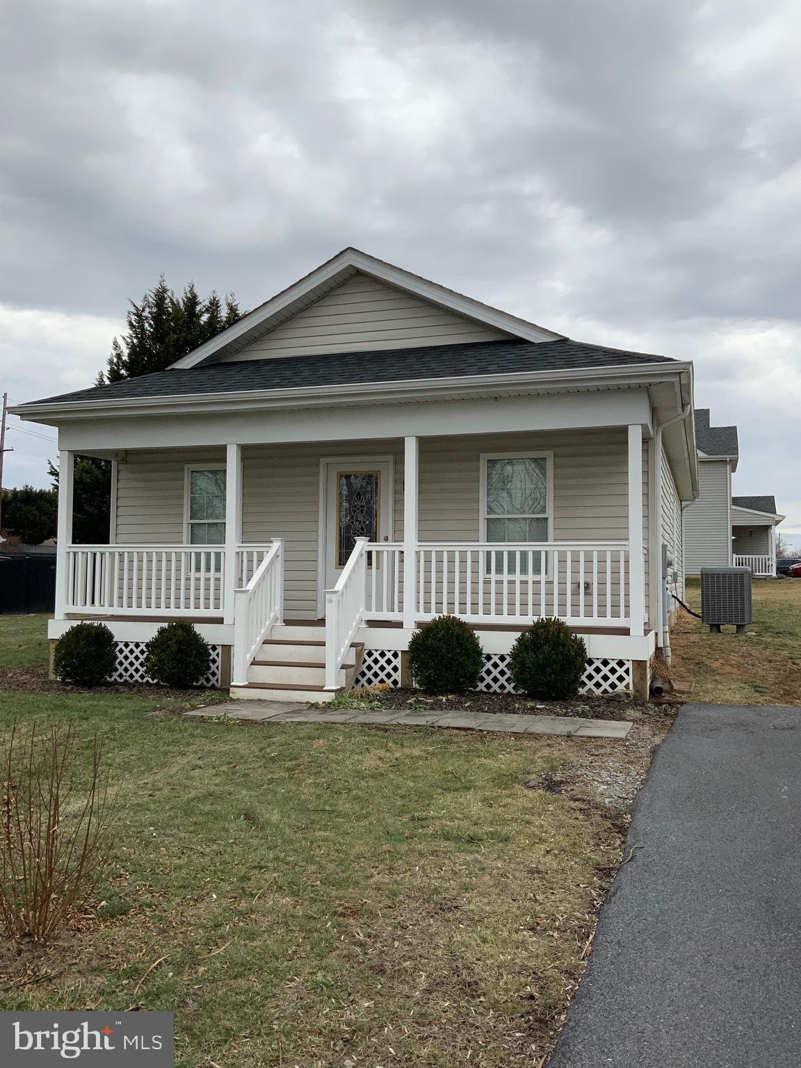 FAIRGROUND HEIGHTS - Residential Lease