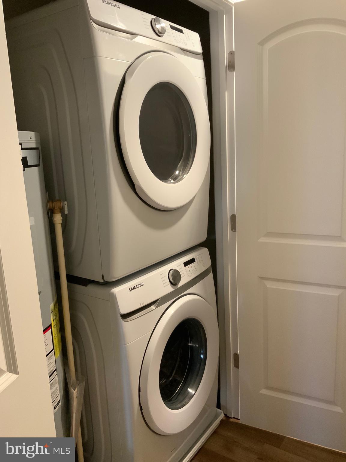 FAIRGROUND HEIGHTS - Residential Lease