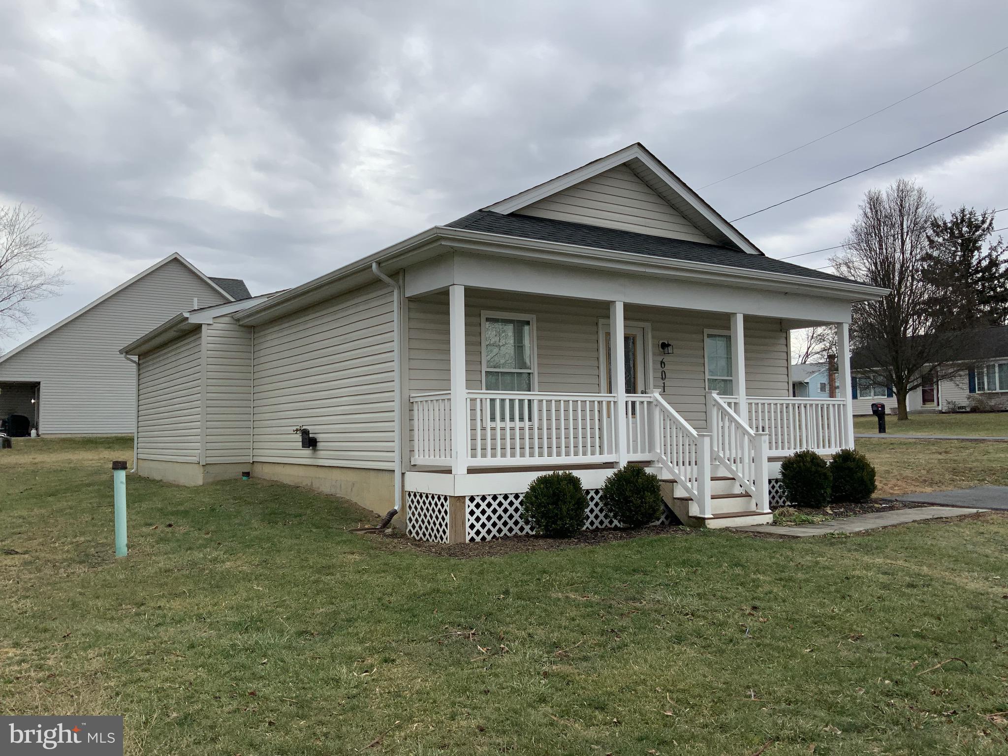 FAIRGROUND HEIGHTS - Residential Lease