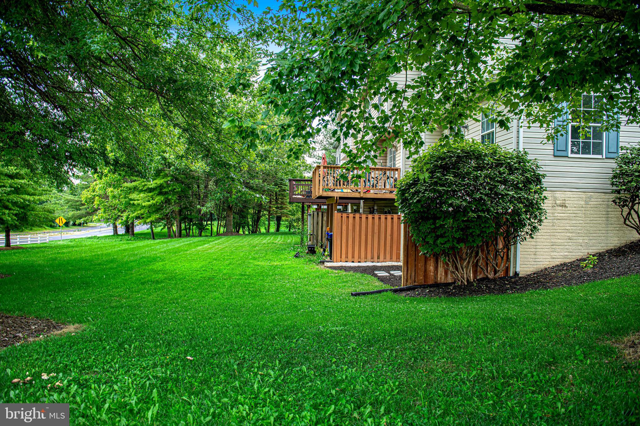 HUNTERS CROSSING - Residential