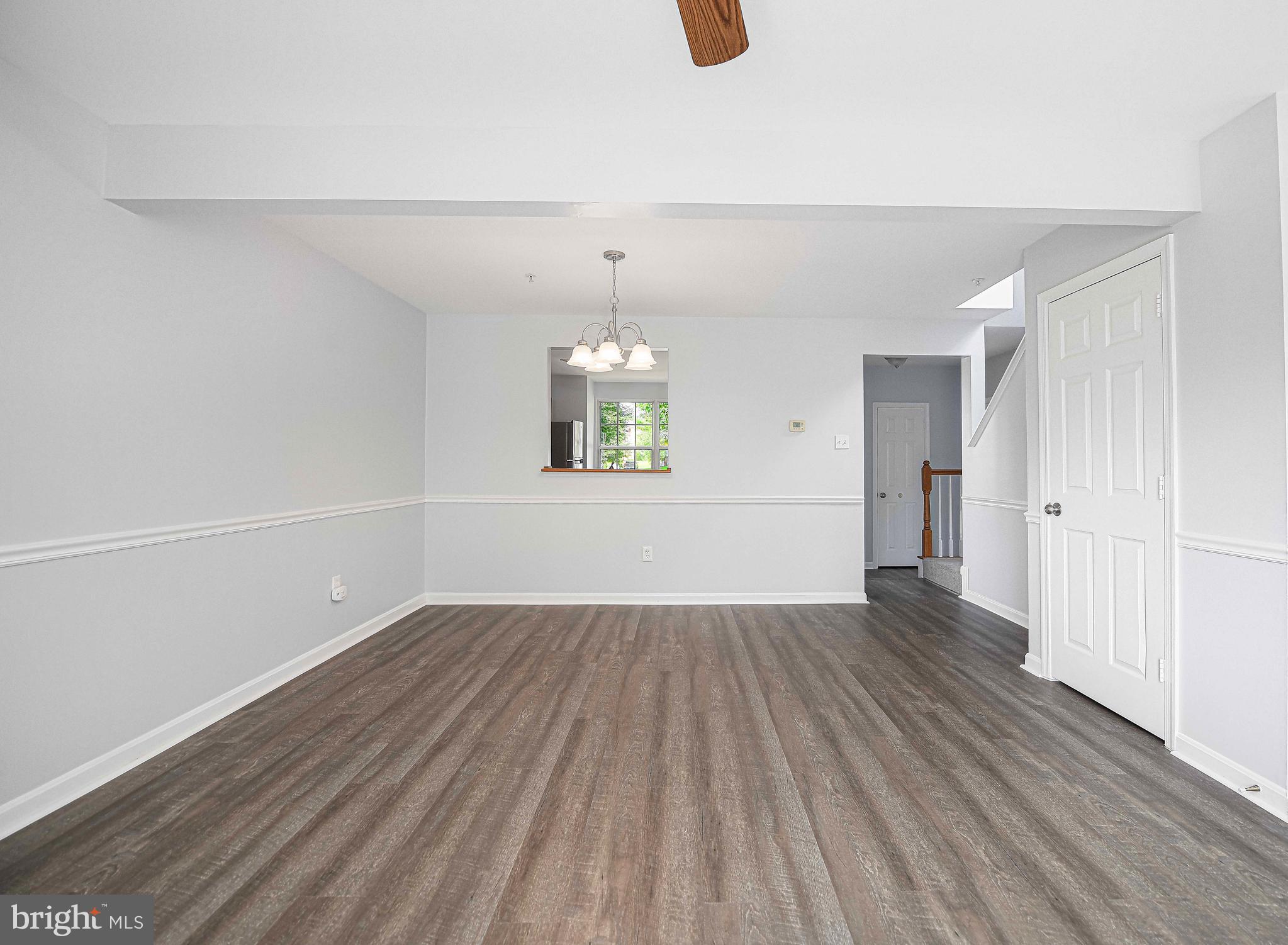 HUNTERS CROSSING - Residential