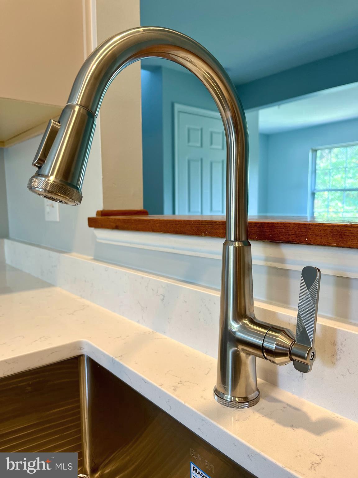 HUNTERS CROSSING - Residential