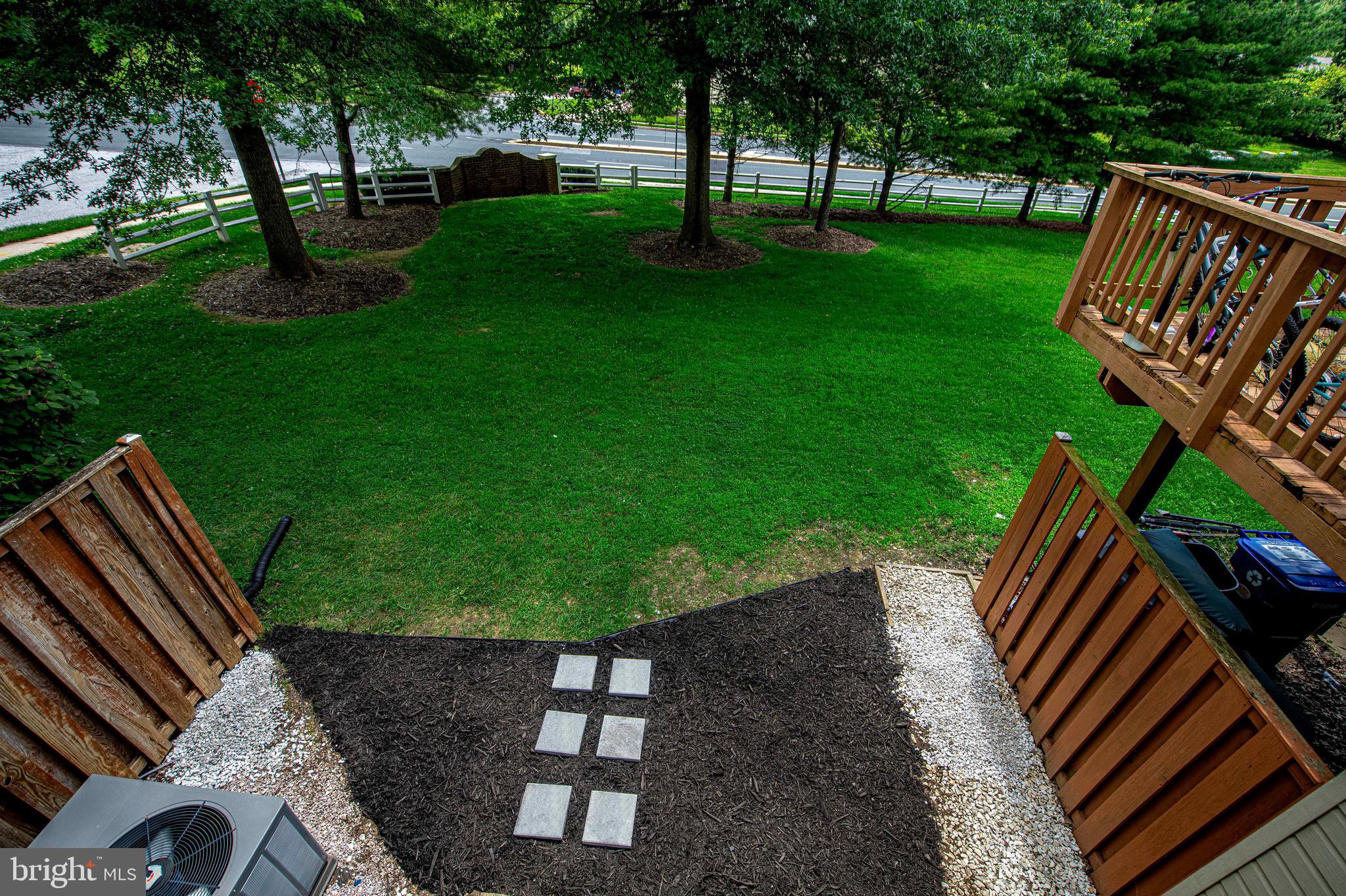 HUNTERS CROSSING - Residential