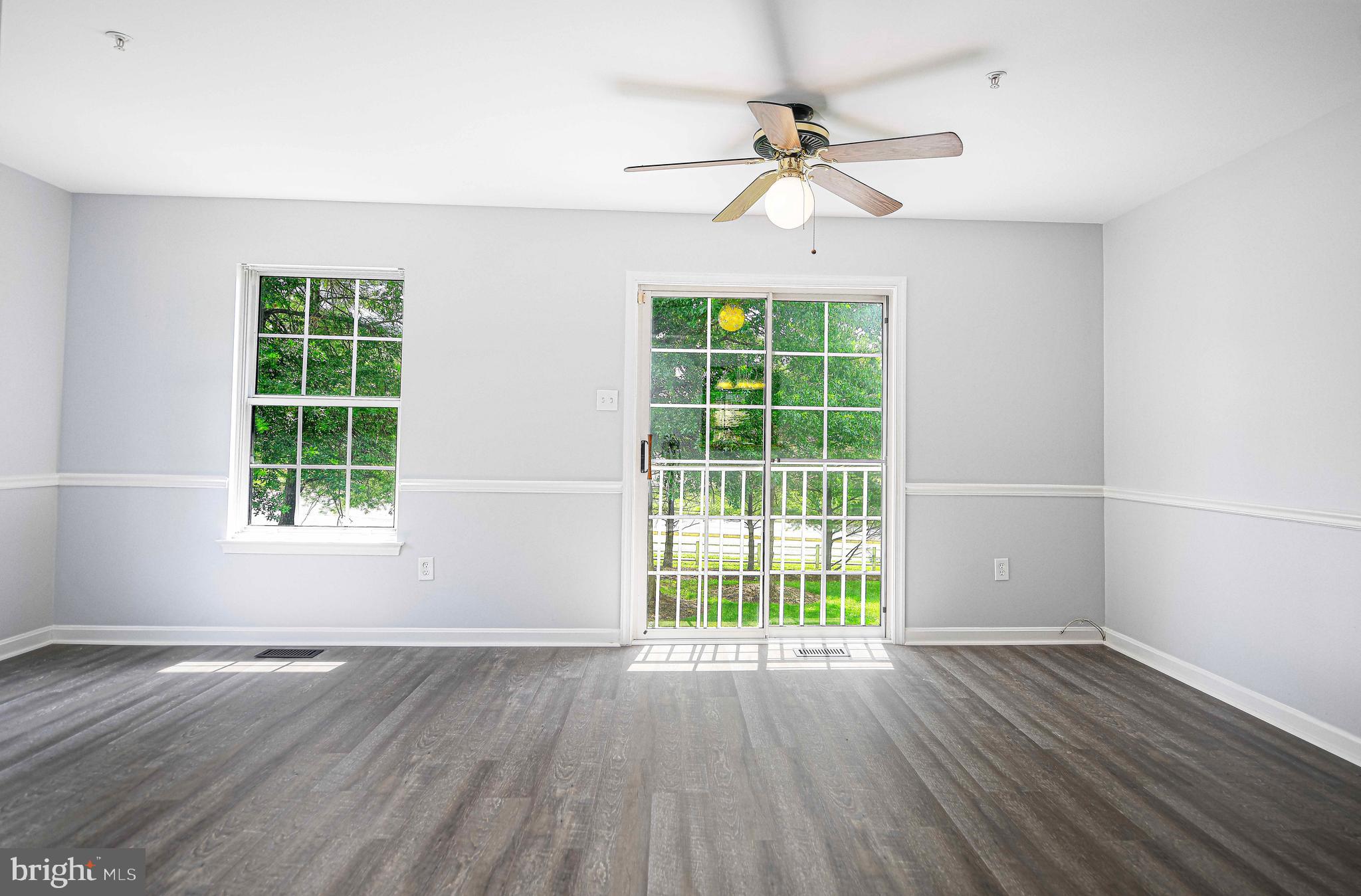 HUNTERS CROSSING - Residential