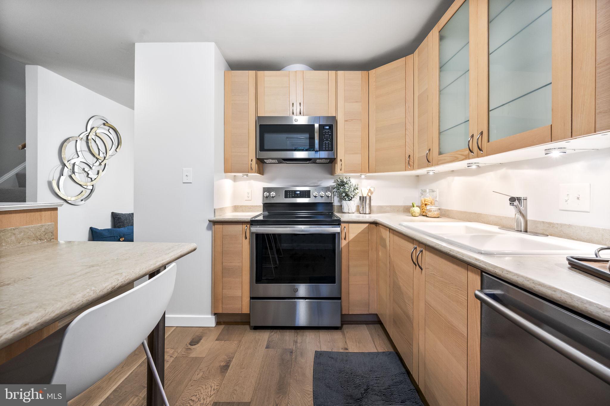 OAKCREST - Residential