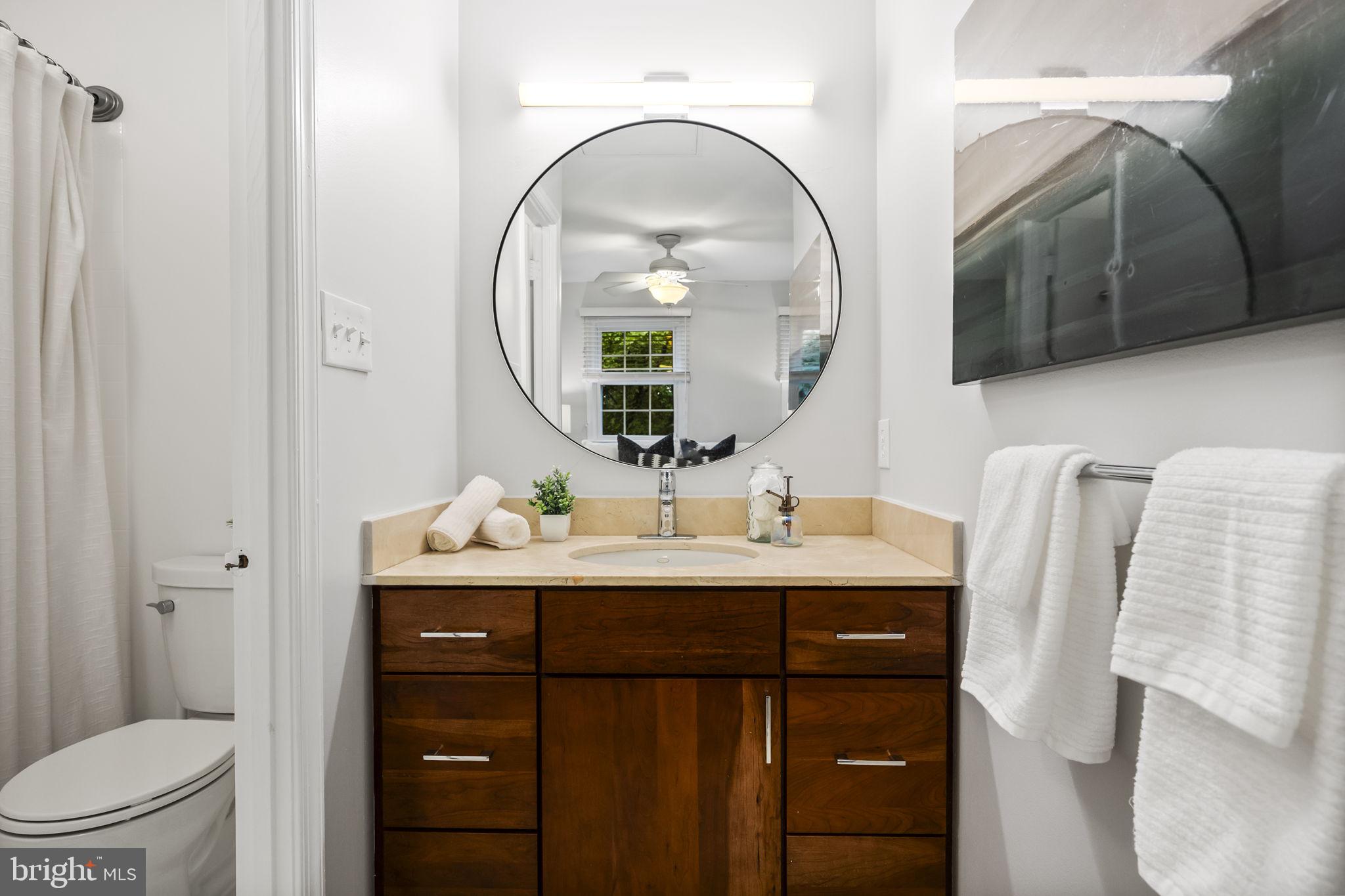 OAKCREST - Residential