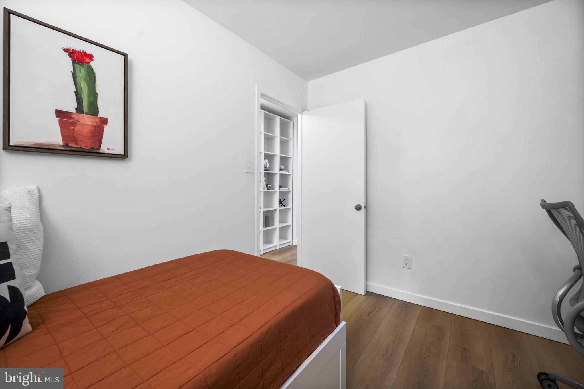 OAKCREST - Residential