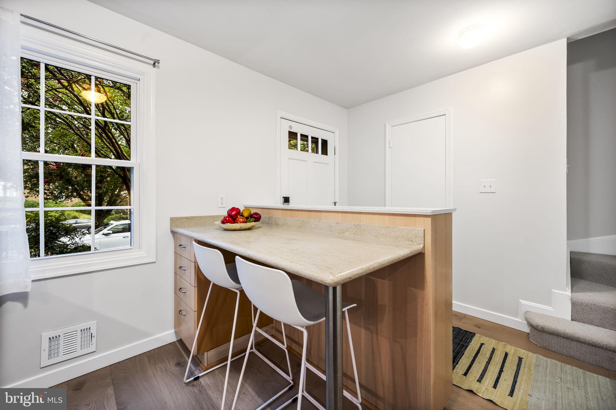 OAKCREST - Residential