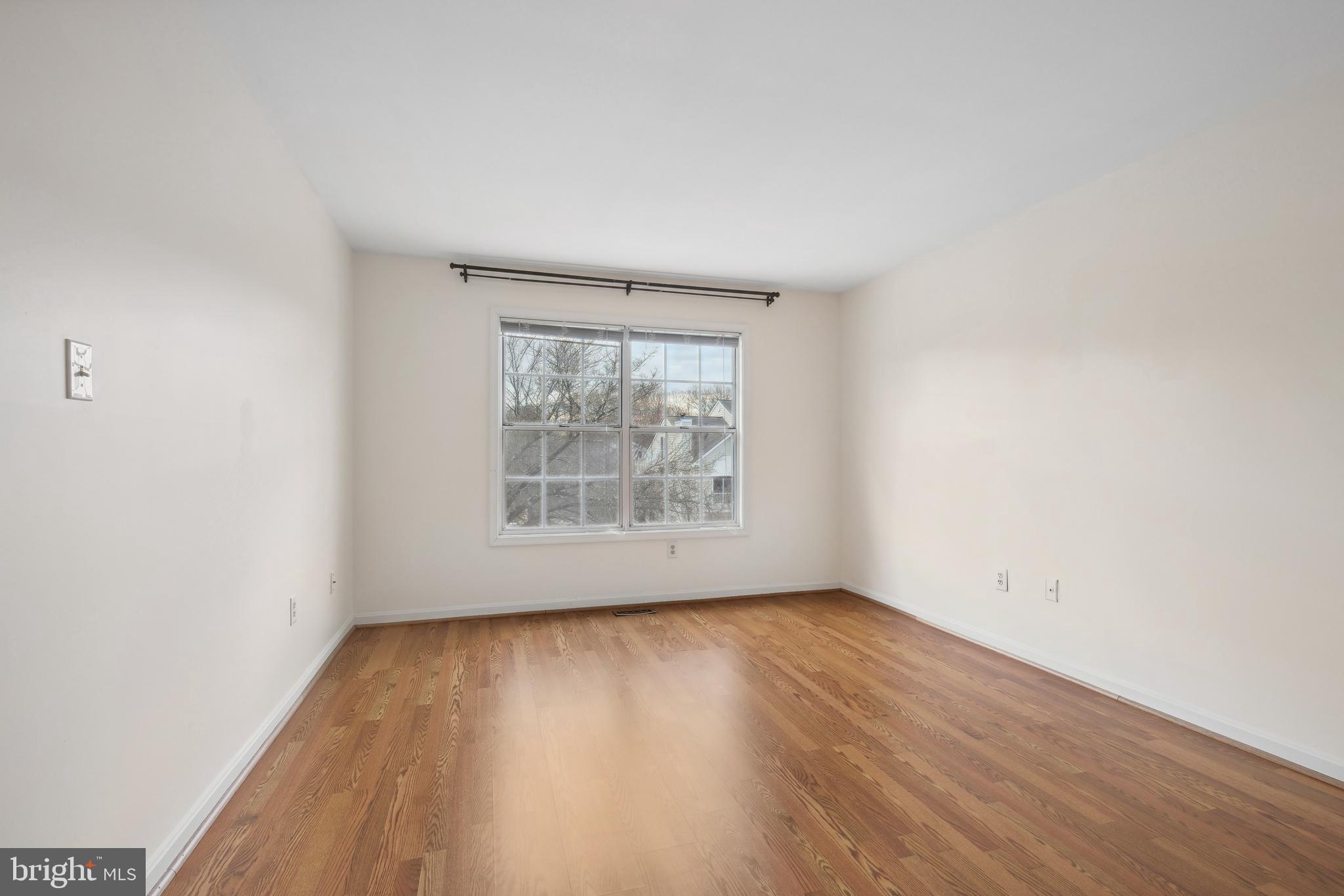 VILL AT MANCHESTER FARMS - Residential Lease