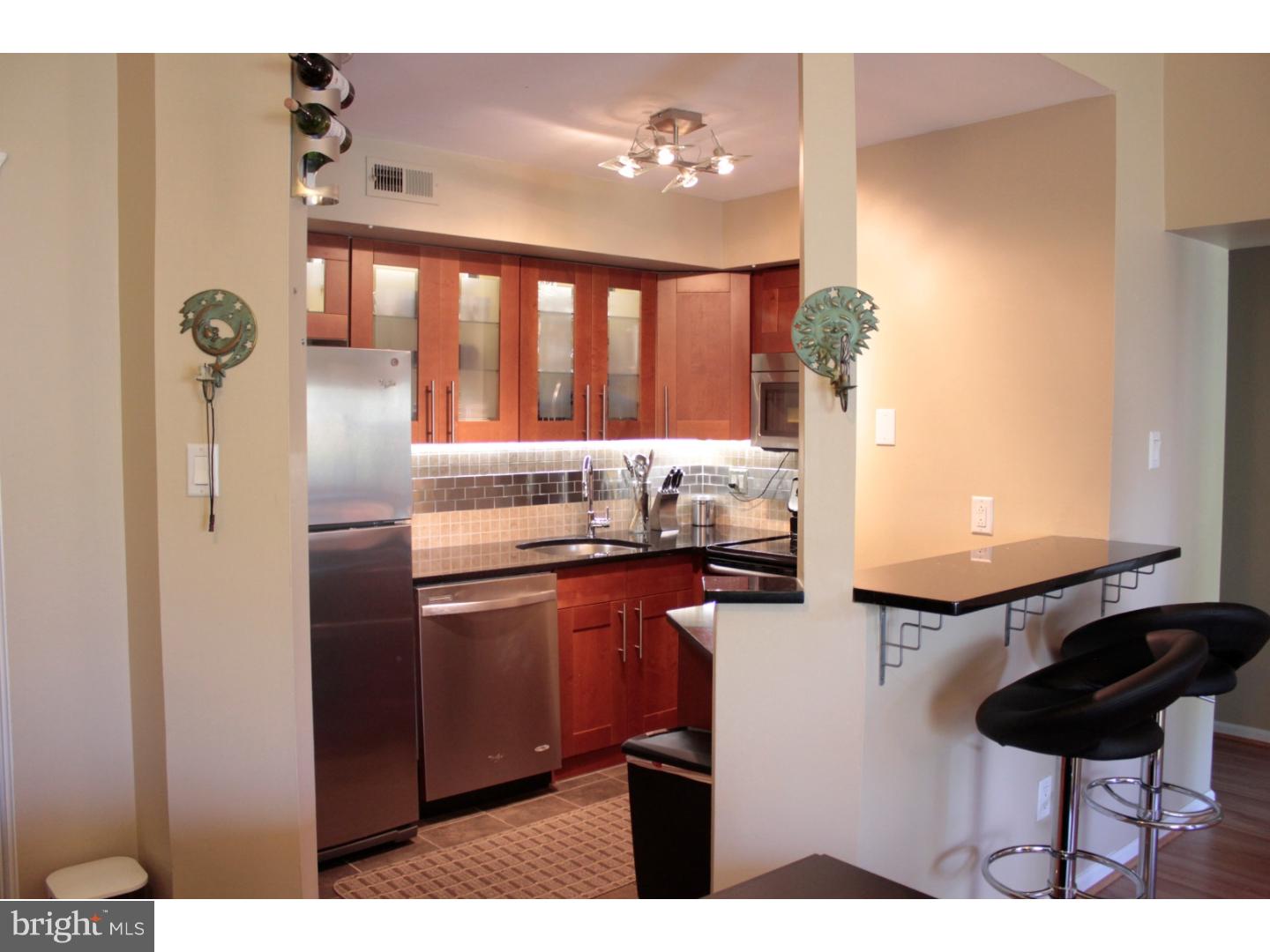 VILLAGE SHIRES - Residential Lease