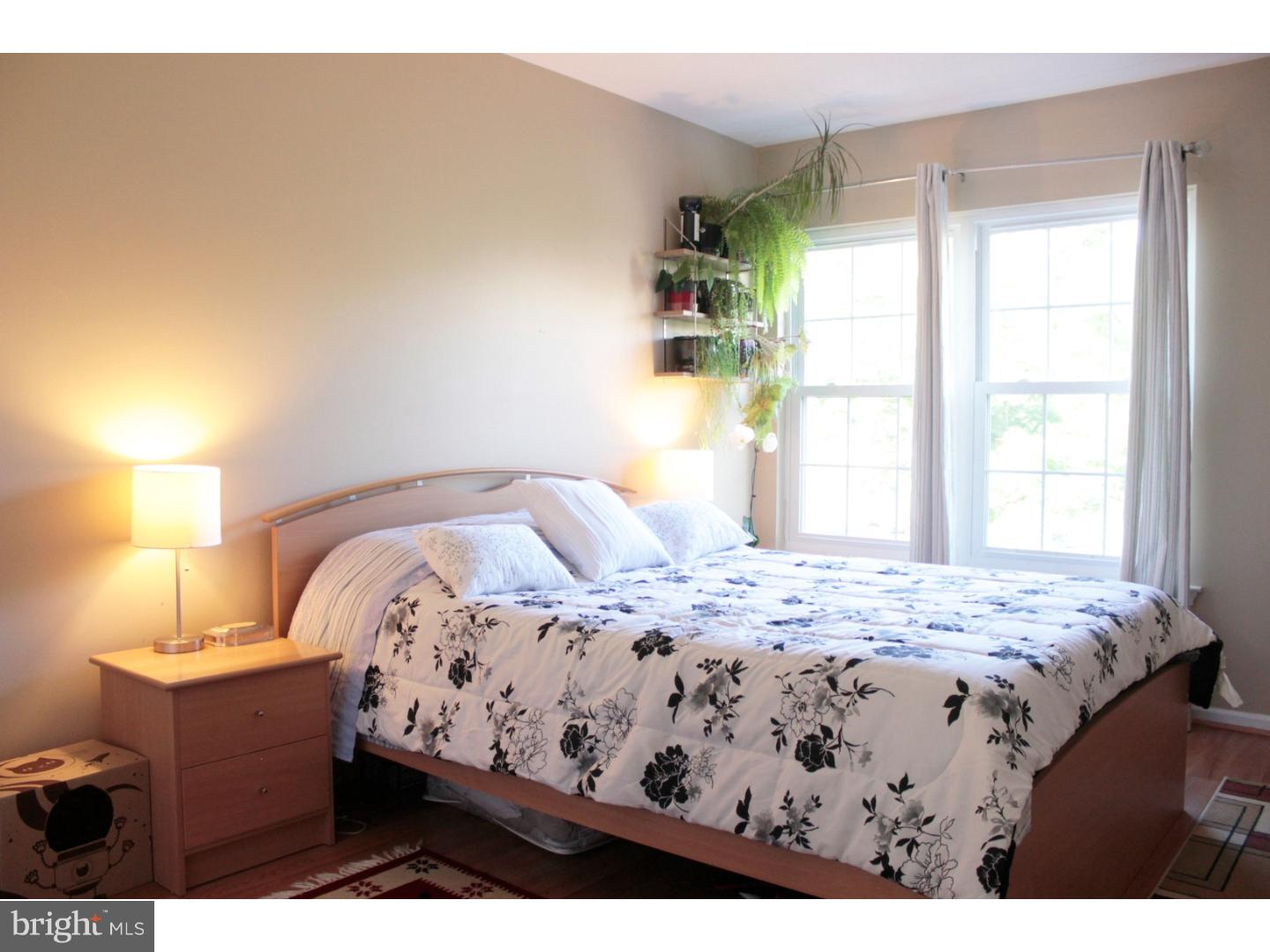 VILLAGE SHIRES - Residential Lease