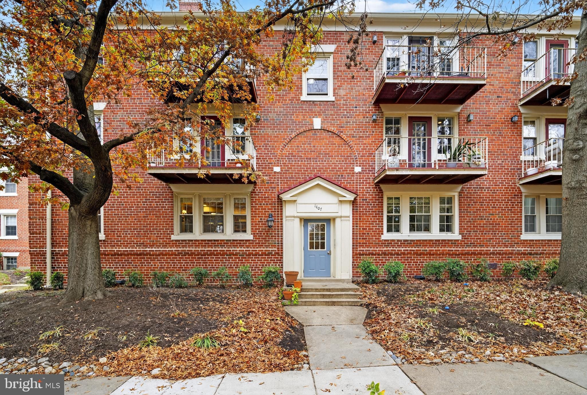 HARBOR TERRACE - Residential
