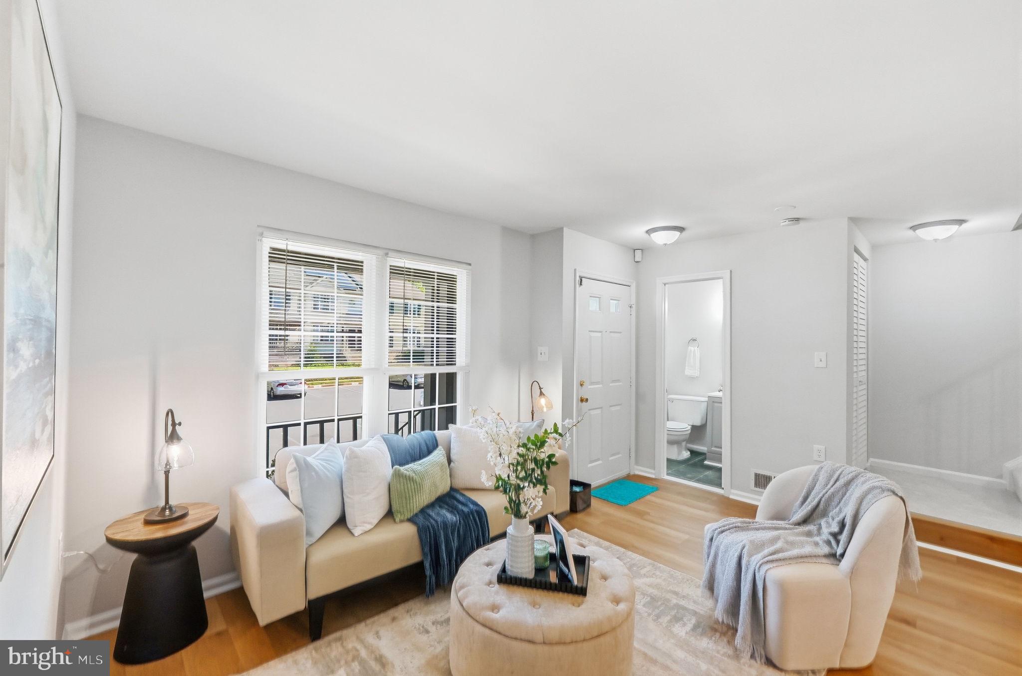 7822 BROOKVIEW COURT