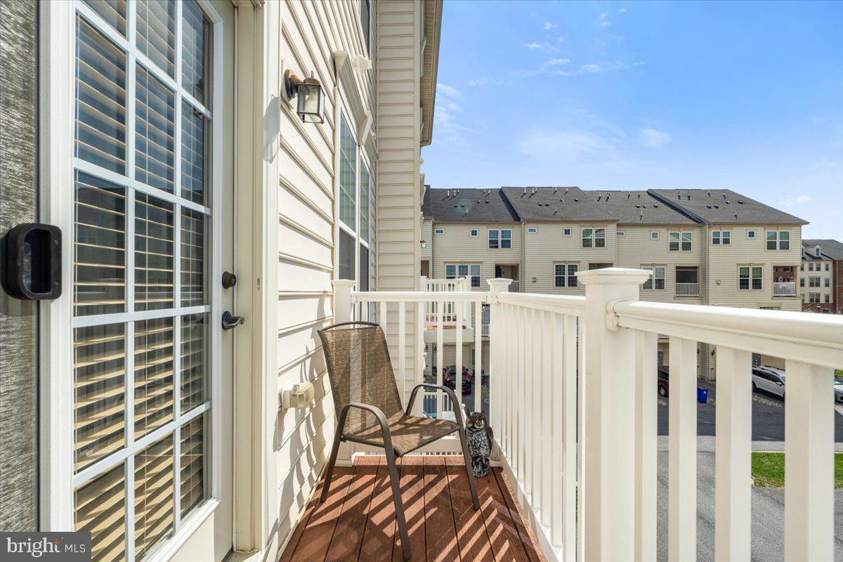 LINTON AT BALLENGER - Residential