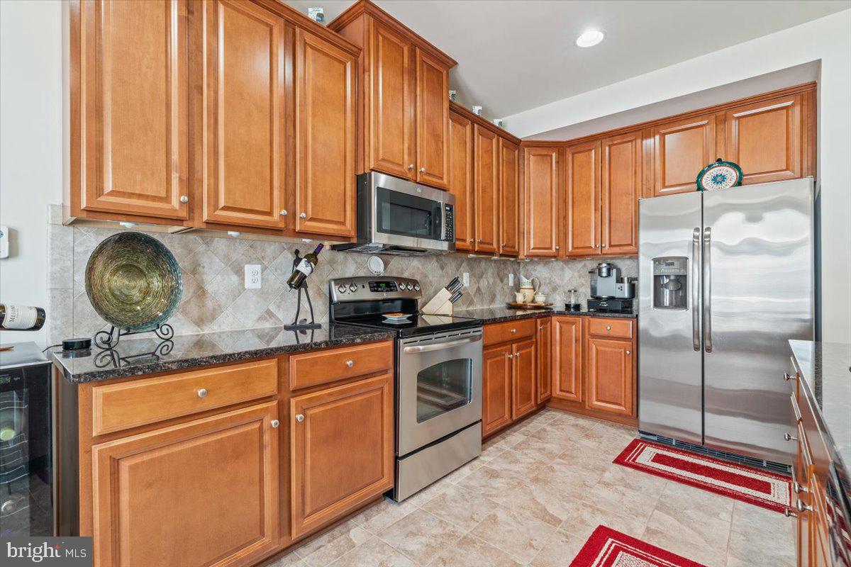 LINTON AT BALLENGER - Residential