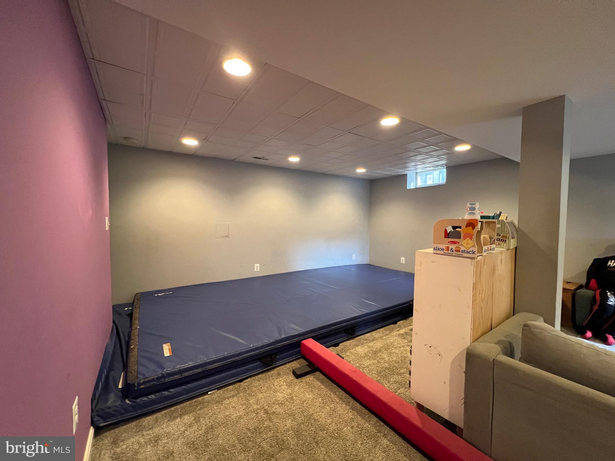 CHESTERFIELD - Residential