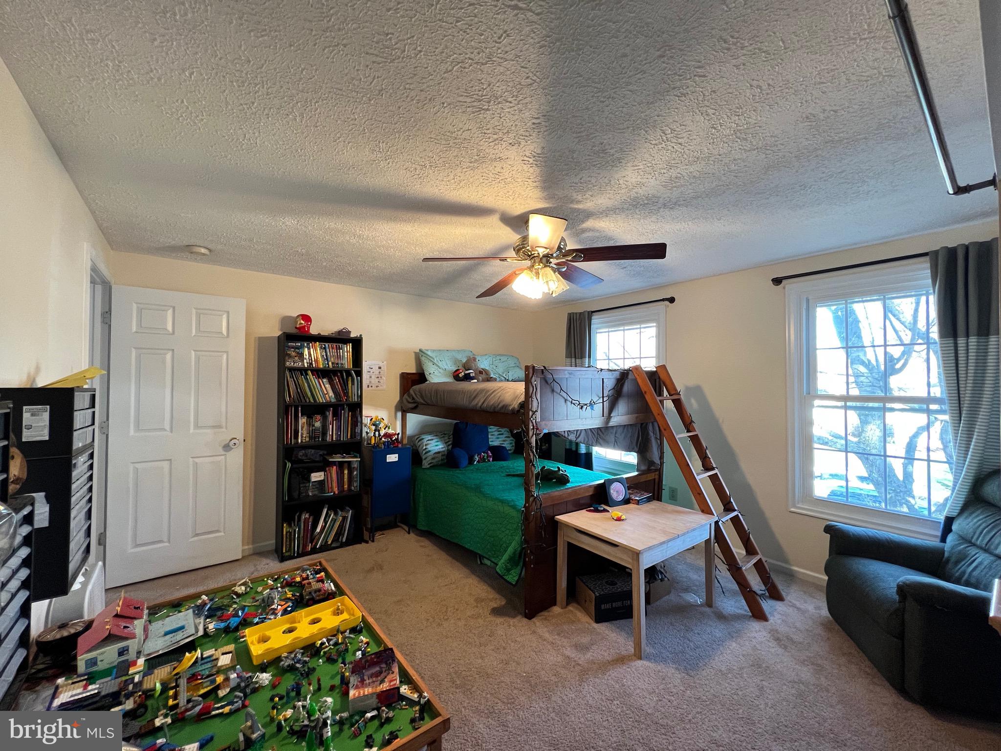 CHESTERFIELD - Residential