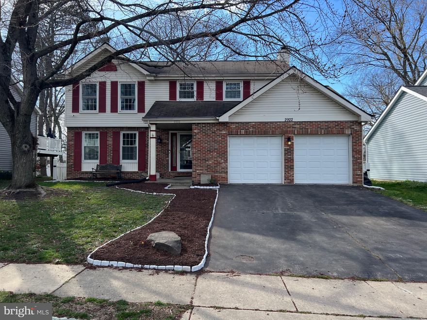 Don't Miss This Spacious and Beautiful 4 Bedroom 3.5 Bath Home in Sought After Chesterfield! OPEN SATURDAY AND SUNDAY 1 TO 3, plan to stop by and see all this lovely home has to offer! Flowing and bright with hardwood floors throughout the main level, this home has East/West exposure bringing morning light on the front of the house and beautiful sunsets flooding the sunroom, kitchen and family room with light in the evening. Perfectly situated for access to the back deck and fenced rear yard,  the traditional yet open layout is wonderful for entertaining, making the outside just a step away. Enjoy cozy evenings in the family room with your woodburning fireplace and a sunset if you like! The kitchen is open to the sunroom and family room with ample cabinetry, counterspace and pantry storage. Separate living and dining spaces offer room to spread out. Upstairs there are 4 generously sized bedrooms with wonderful built in storage in the primary bedroom's walk in closet. The lower level is set up for an in-law, au pair or rental space with a kitchenette, full bath and walk up steps to the rear yard. There is a tremendous storage space as well. All this plus a 2 car garage, a short walk to the community pool and excellent proximity to shopping, dining, the water, great day trip destinations and commuter routes! Make your appointment today!