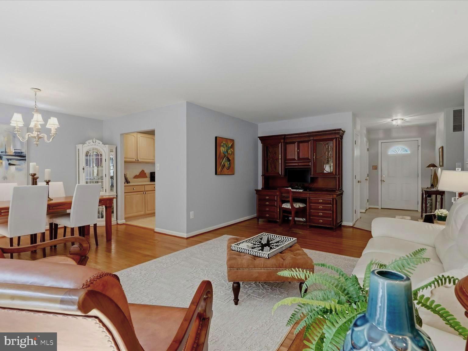 6424 ALLOWAY COURT