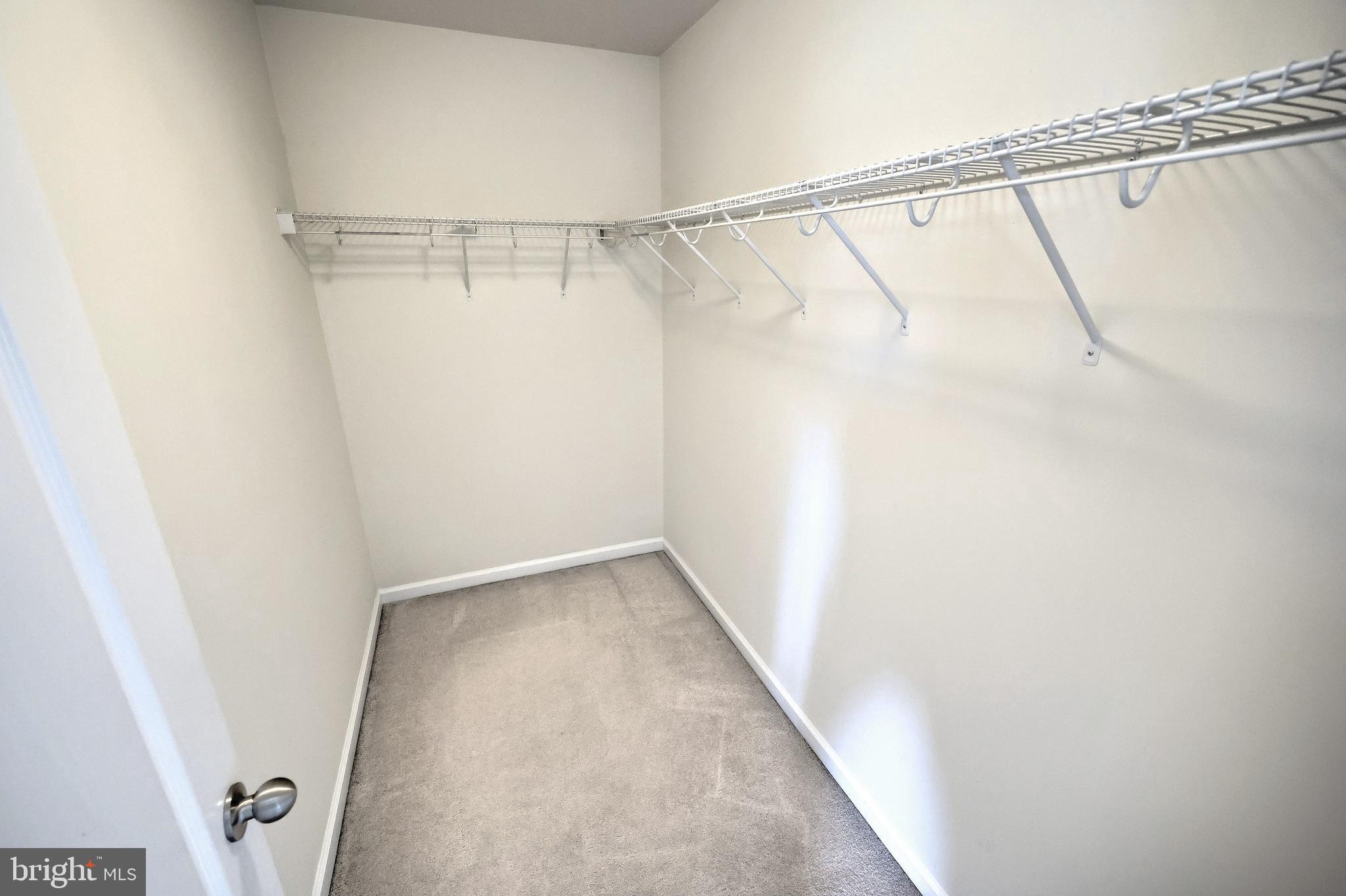 IRON BRIDGE LANDING - Residential